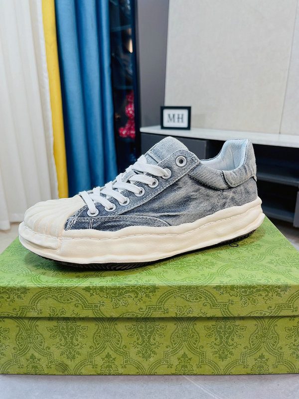 men gucci shoes-557